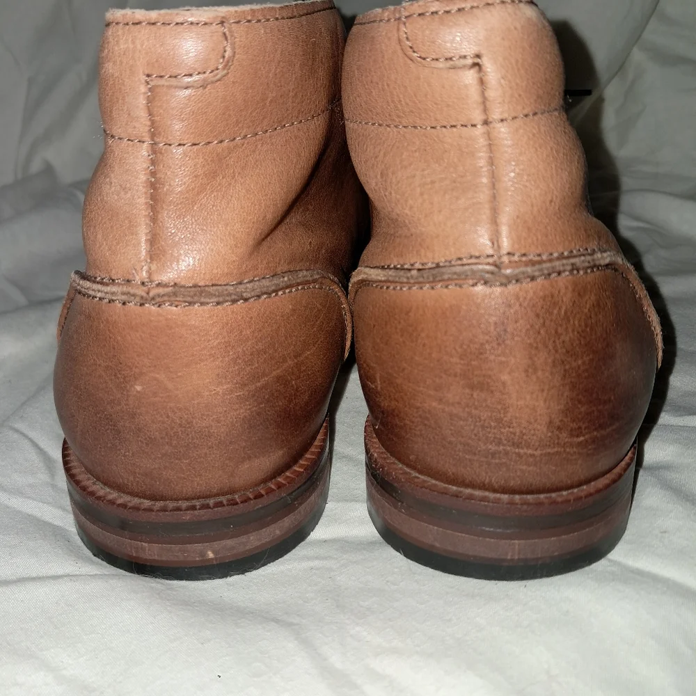CLARKS 1825 Brown Leather Ankle Chukka Boots Men’s Size 8.5